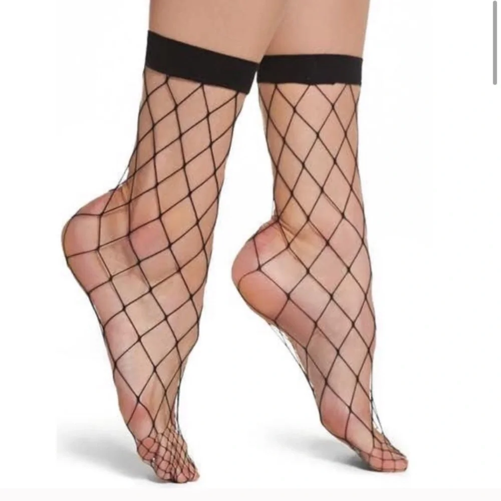 NORDSTROM 2 PAIR Open Fishnet Anklet Socks NEW Black